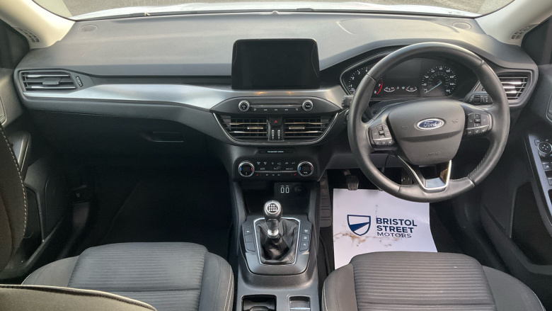 Ford Focus 1.0 EcoBoost Hybrid mHEV 125 Titanium Edition 5dr Petrol Hatchback